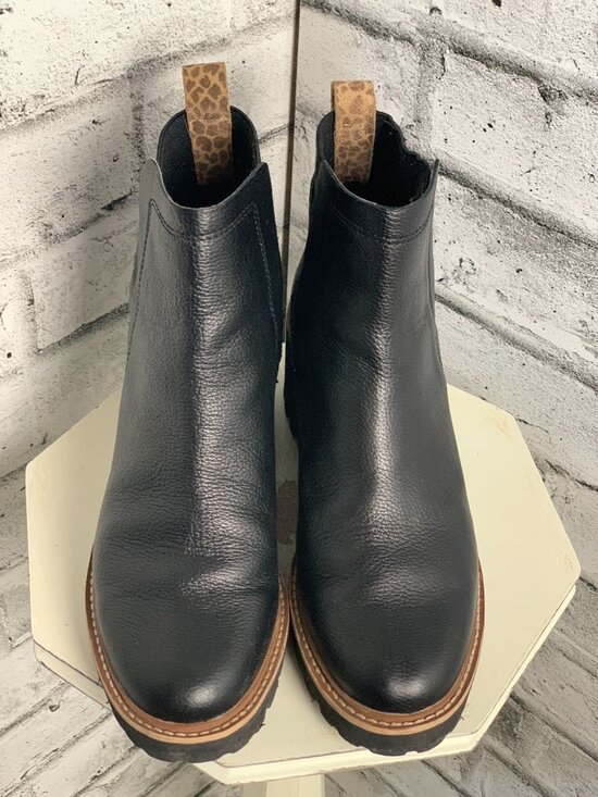 Dolce Vita Chelsea Boot 8.5 Black Leather Huey H20 Waterproof Chunky Heeled Sole - Picture 4 of 9